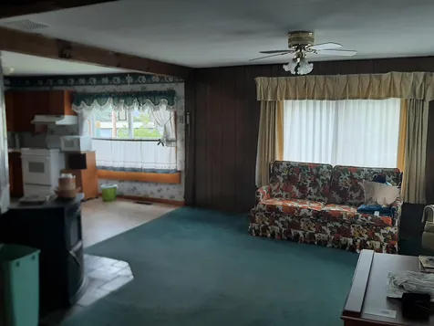 78 Pleasant Street Colebrook NH 03576