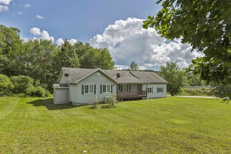 9 Farr Road Lebanon NH 03766