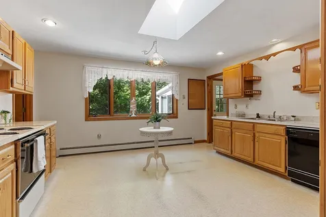 49 Giordani Lane Sandown NH 03873