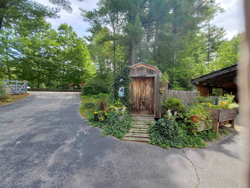 390 North Bennington Road Bennington NH 03442