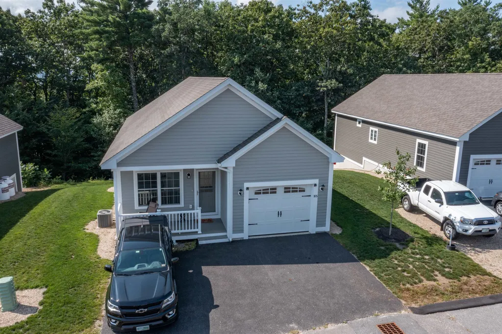 105 Memory Lane Laconia NH 03246