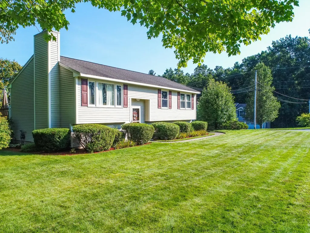 3 Cindy Drive Nashua NH 03062