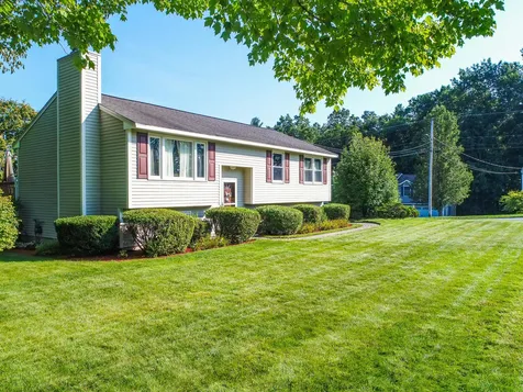 3 Cindy Drive Nashua NH 03062