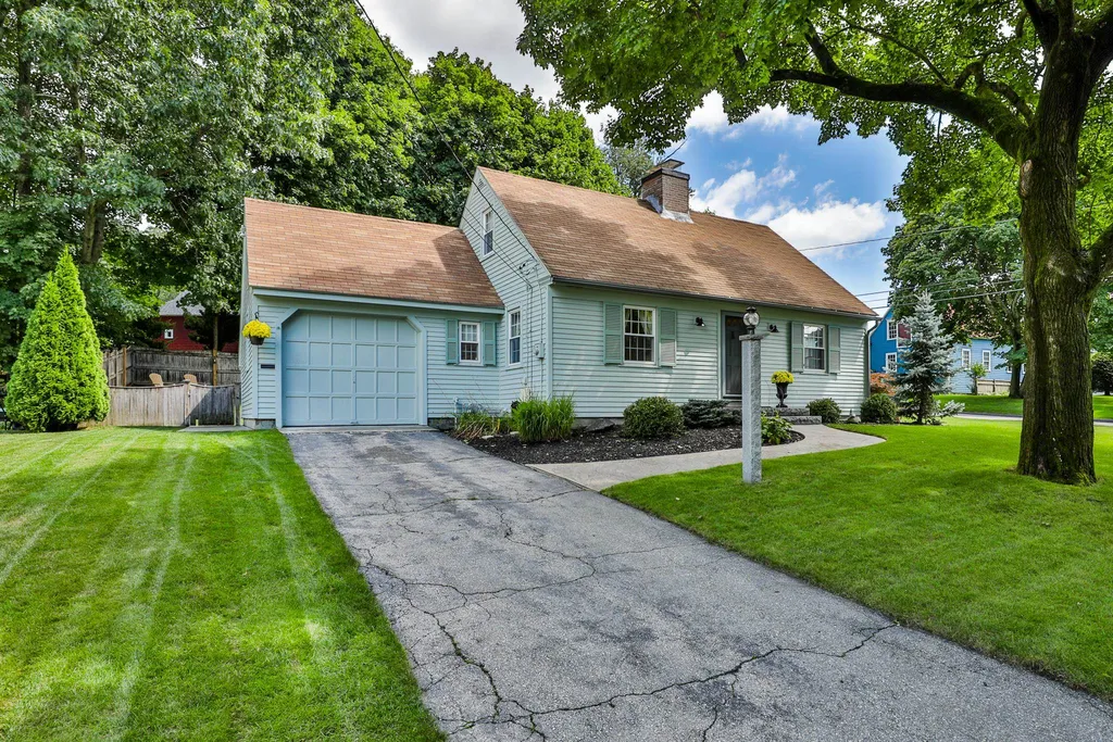 28 Eastman Street Nashua NH 03060