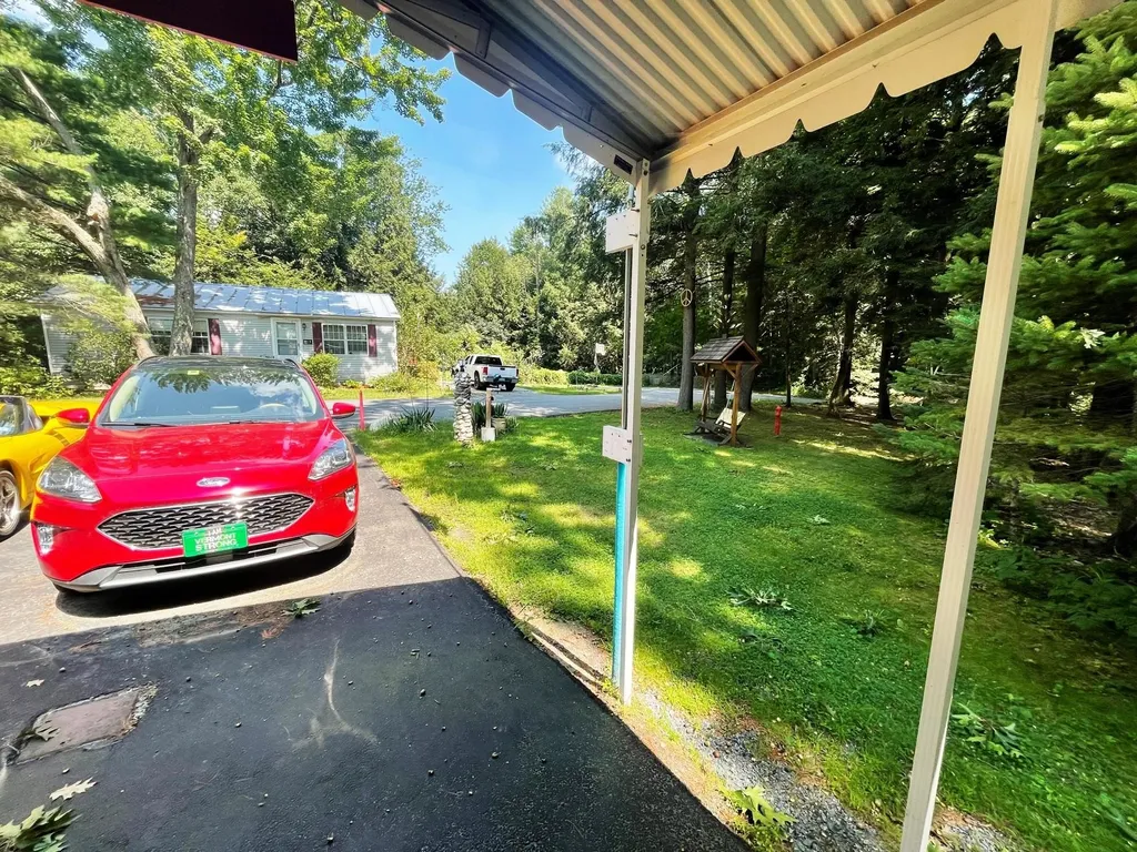 103 Aspen Lane Hartford VT 05001-3820