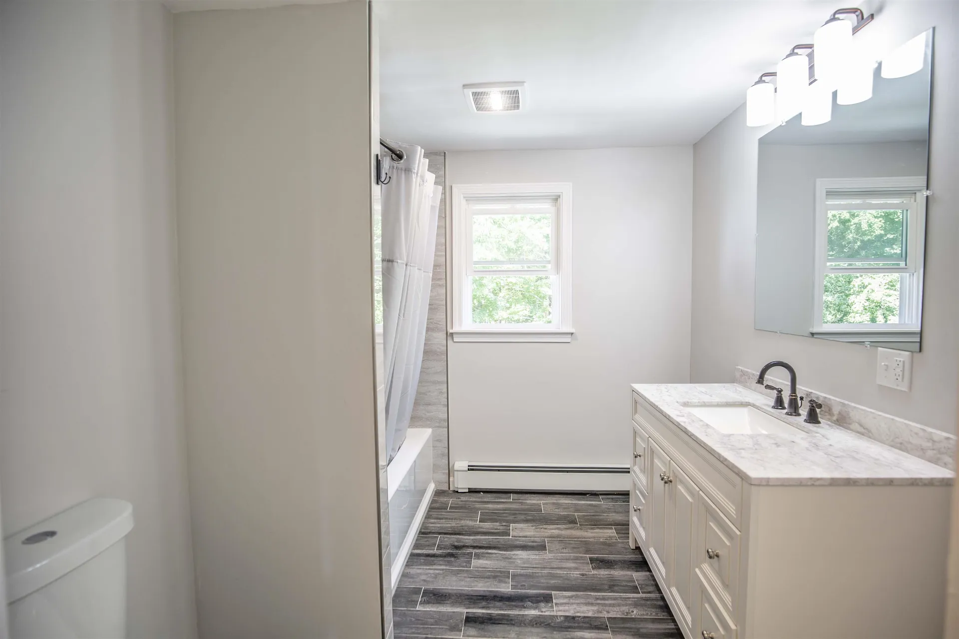 8 Gloria Road Salem NH 03079