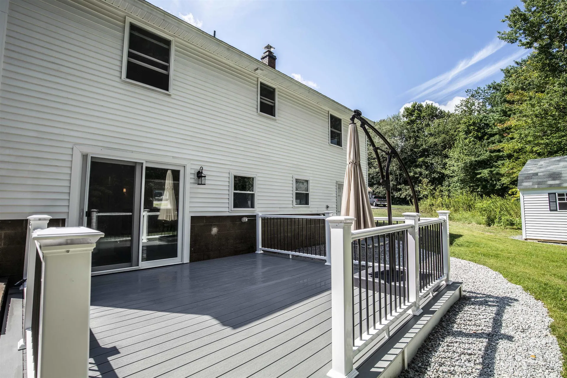 8 Gloria Road Salem NH 03079