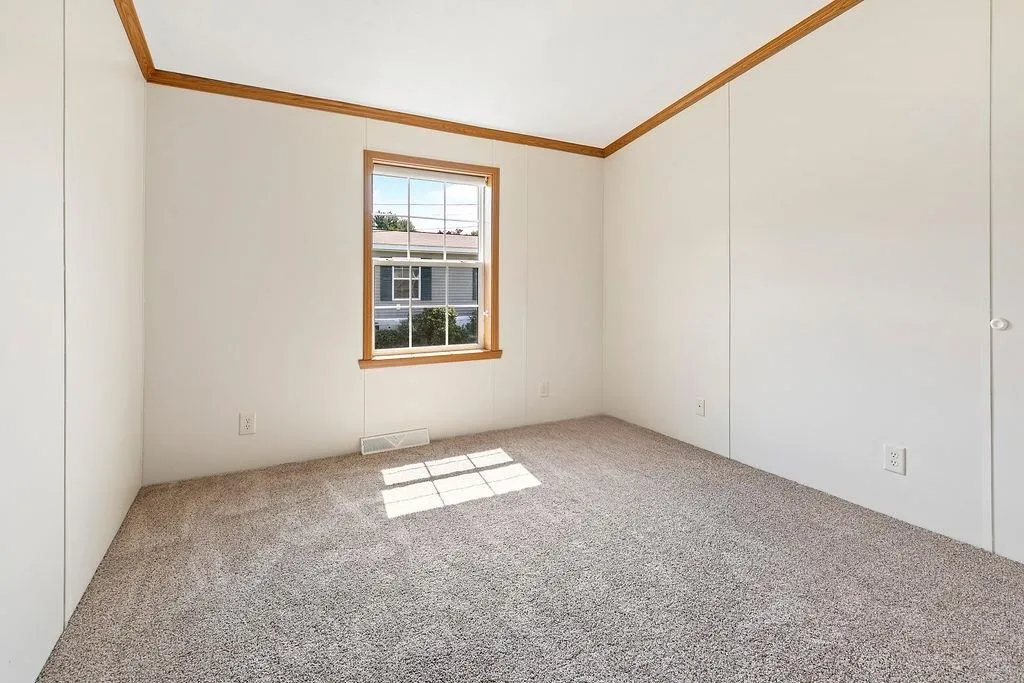 30 Hagop Road Salem NH 03079