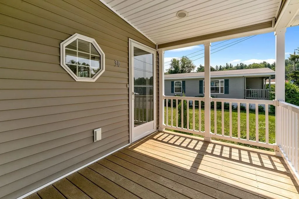 30 Hagop Road Salem NH 03079