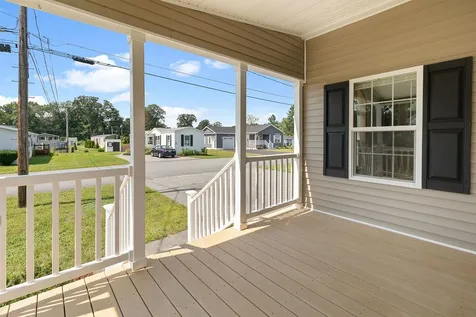 30 Hagop Road Salem NH 03079