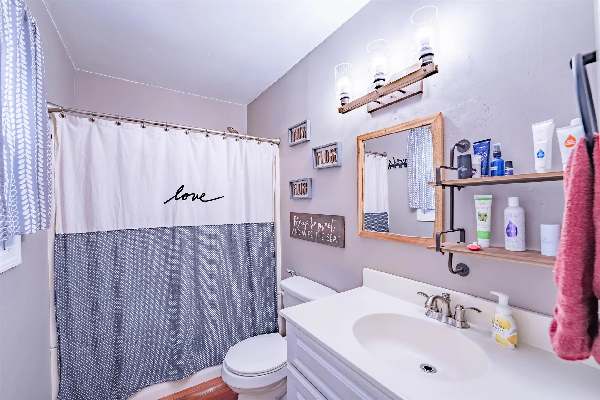 20 Oakwood Lane Essex VT 05452