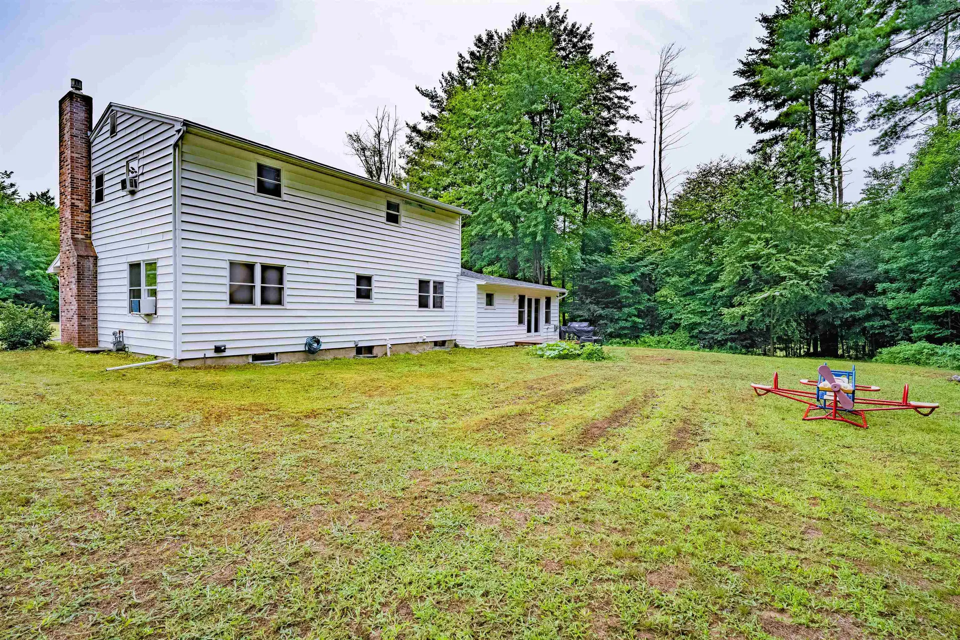 20 Oakwood Lane Essex VT 05452