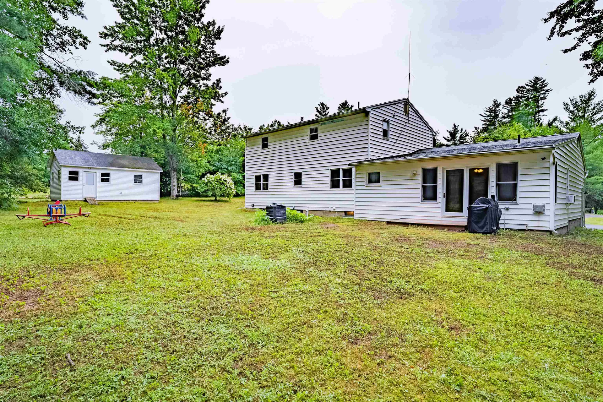 20 Oakwood Lane Essex VT 05452