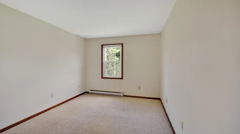 82 Twin Oaks Terrace South Burlington VT 05403