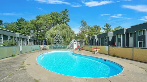 82 Twin Oaks Terrace South Burlington VT 05403