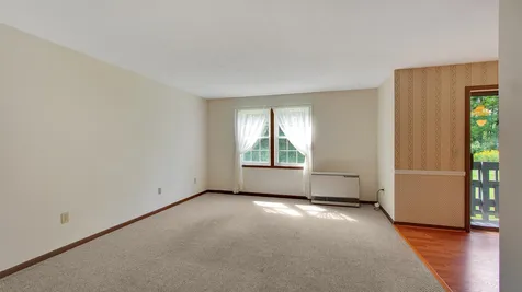 82 Twin Oaks Terrace South Burlington VT 05403