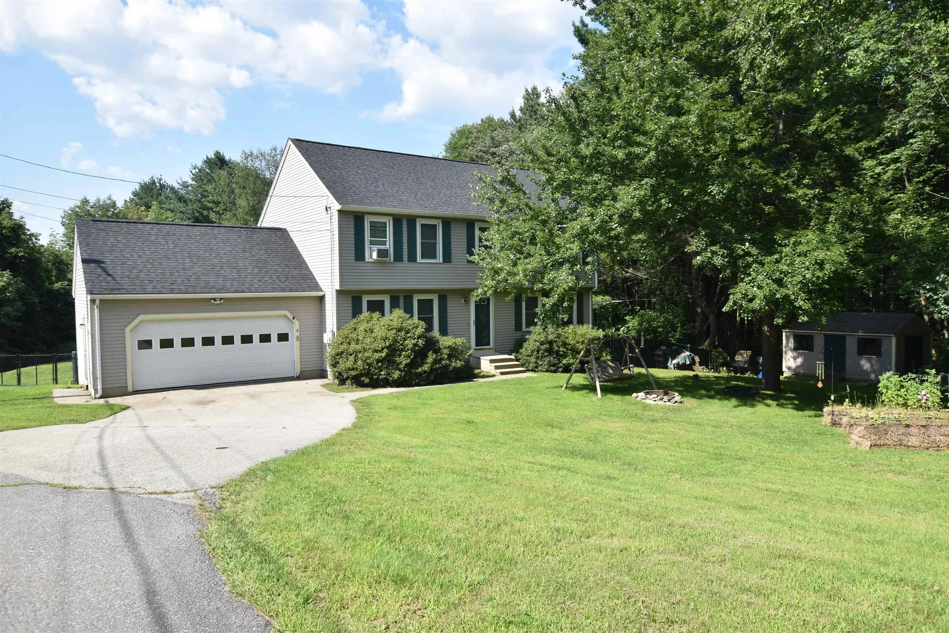 8 Hazelwood Drive Hudson NH 03051