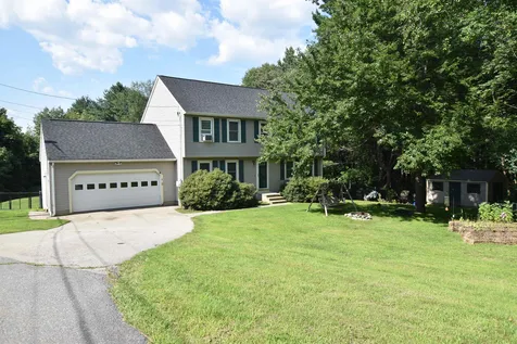 8 Hazelwood Drive Hudson NH 03051