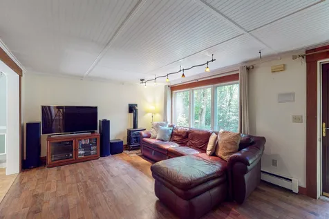 233 Wadleigh Road Ashland NH 03217
