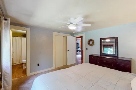 233 Wadleigh Road Ashland NH 03217