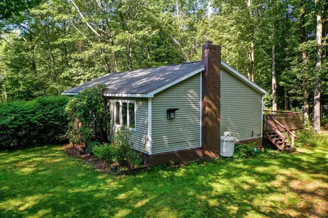 233 Wadleigh Road Ashland NH 03217