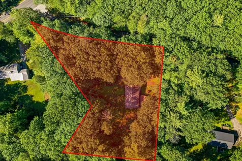 233 Wadleigh Road Ashland NH 03217