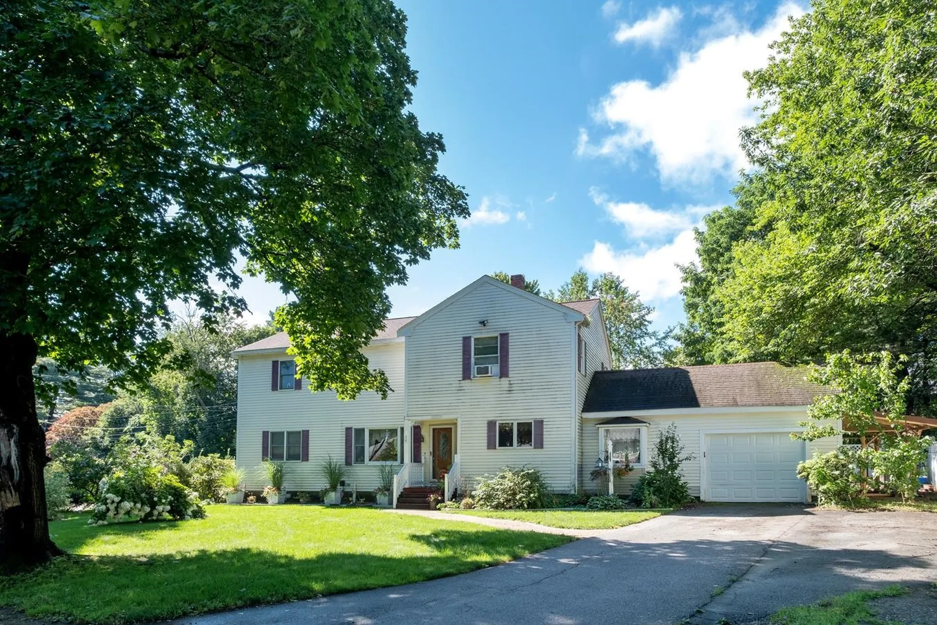 1 Orchard Circle Exeter NH 03833