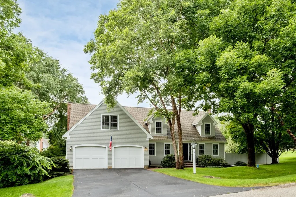 1 Berry Hill Road Stratham NH 03885