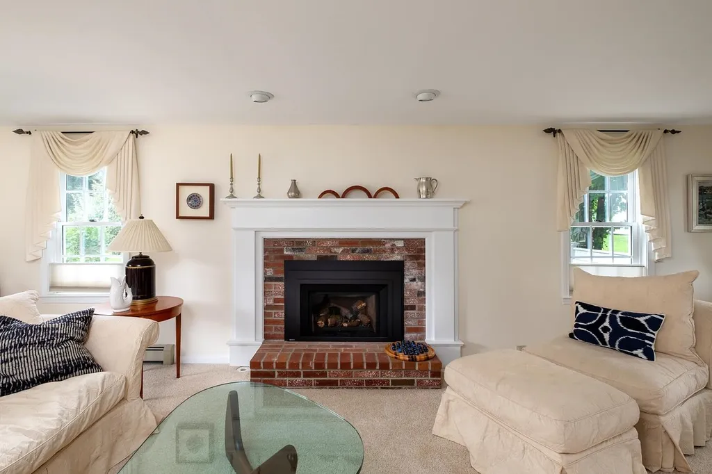 1 Berry Hill Road Stratham NH 03885