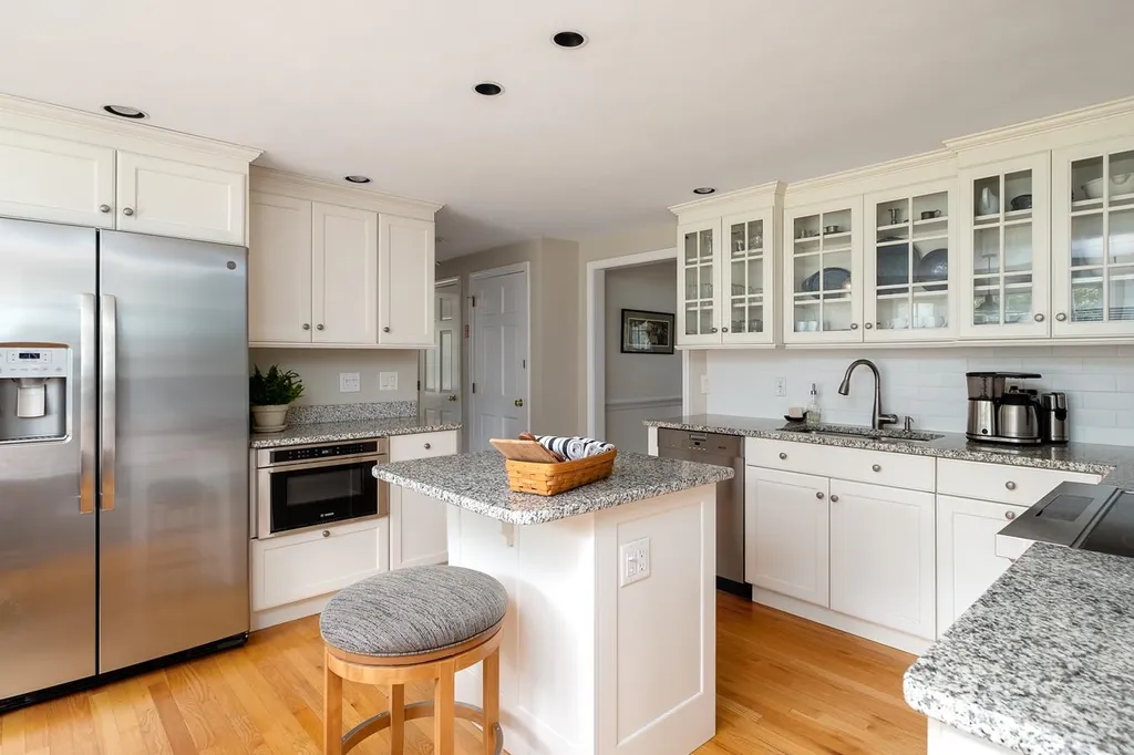 1 Berry Hill Road Stratham NH 03885
