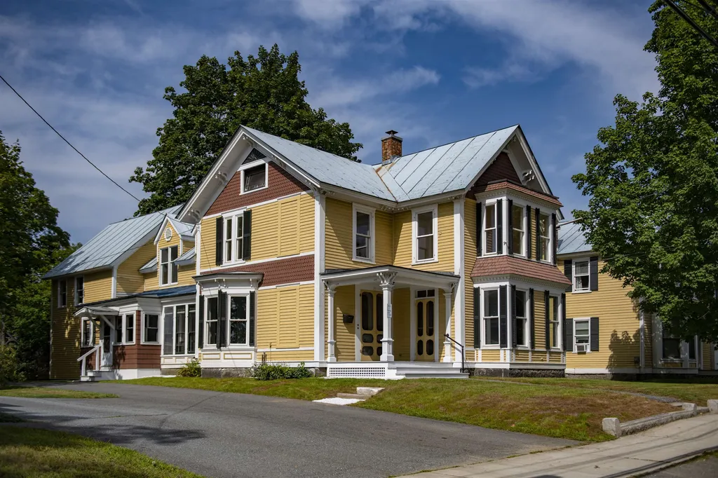 31 Bank Street Lebanon NH 03766