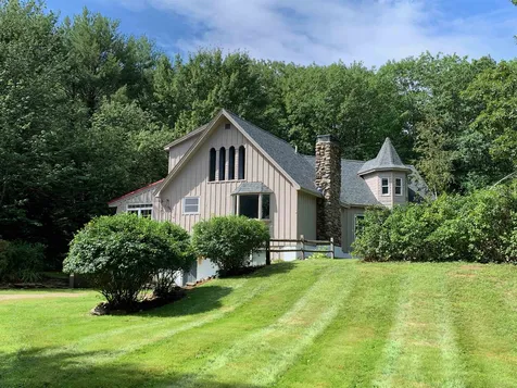 215 Cross Mill Road Northfield NH 03276