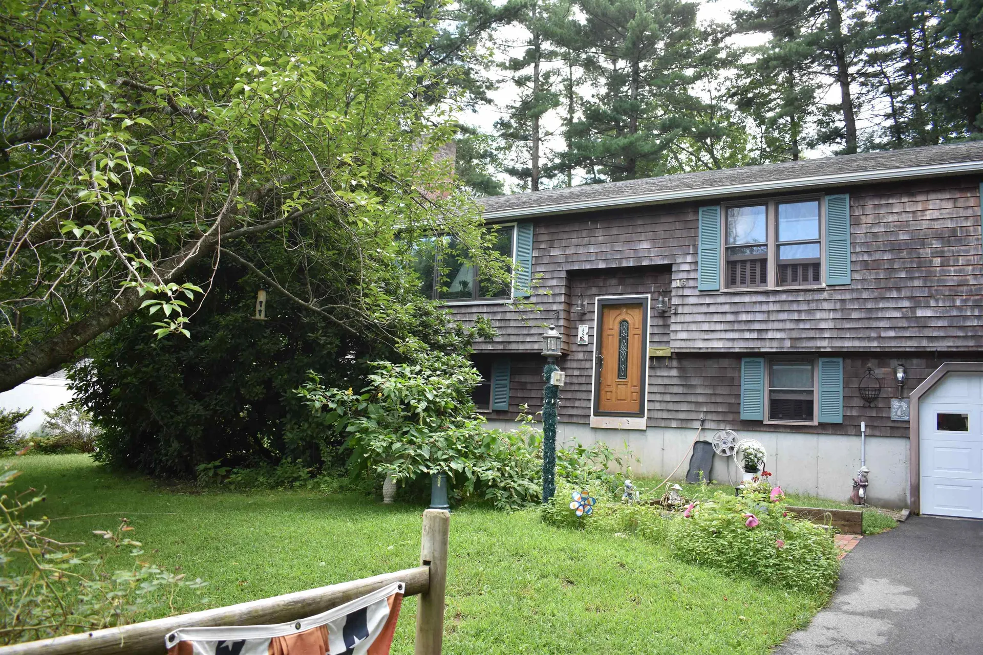 16 Pine Cone Drive Seabrook NH 03874