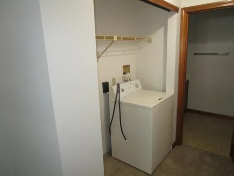6 Knightsbridge Drive Nashua NH 03063
