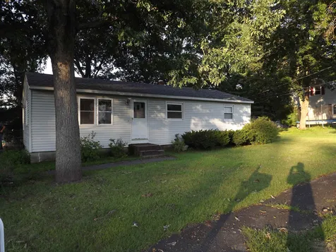 21 Nottingham Drive Nashua NH 03062