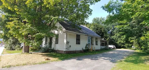 102 South Main Street Waterbury VT 05676