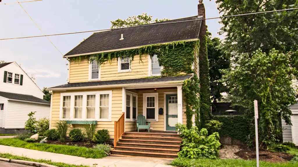 11 Hoover Street Burlington VT 05401
