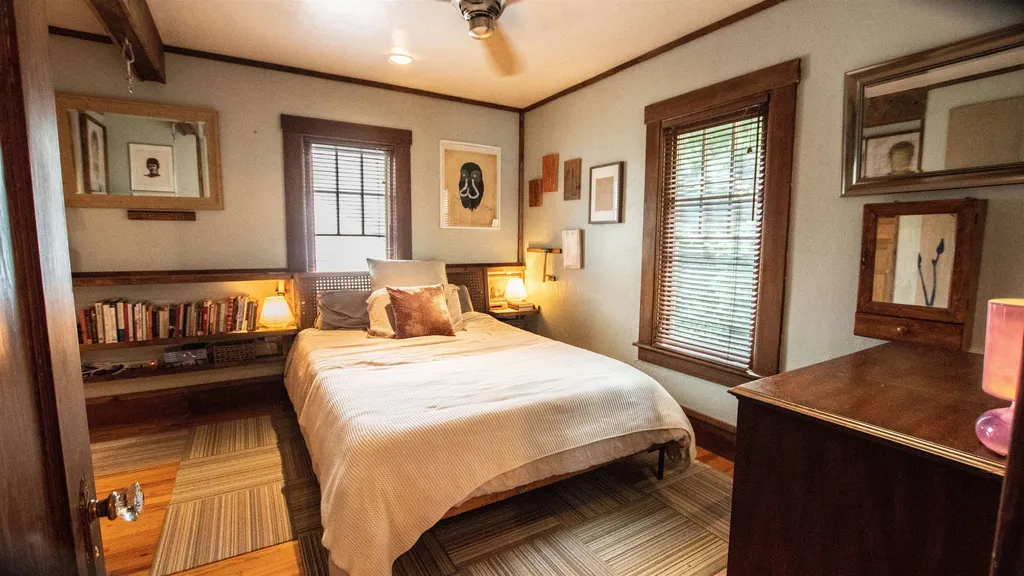 11 Hoover Street Burlington VT 05401
