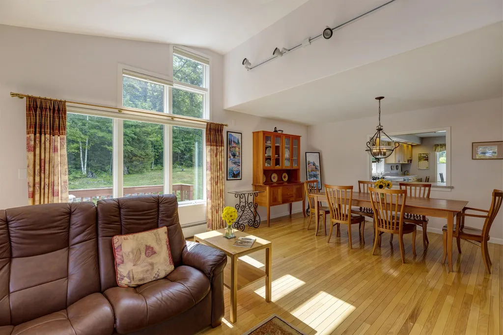23 North Peak Village Road Newbury NH 03255