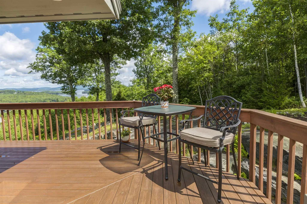 23 North Peak Village Road Newbury NH 03255