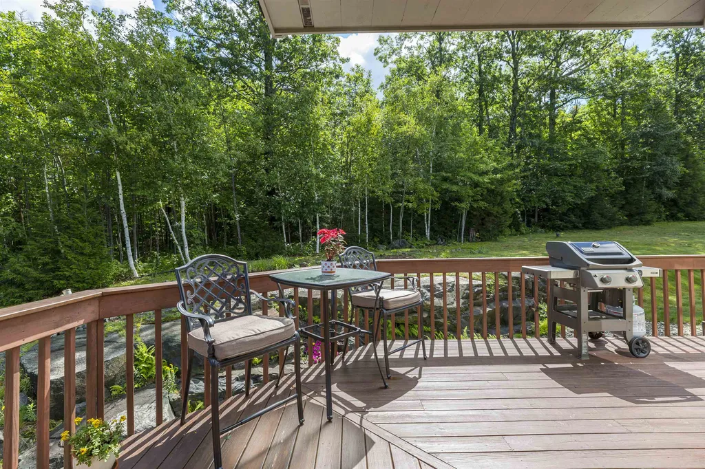 23 North Peak Village Road Newbury NH 03255