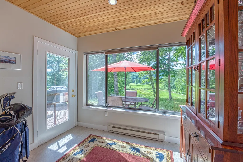 81 Fairway Drive Ashland NH 03217