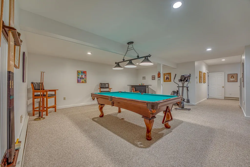 81 Fairway Drive Ashland NH 03217