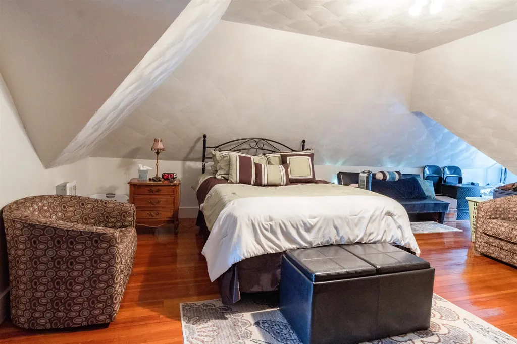 240 Lake Street Nashua NH 03060