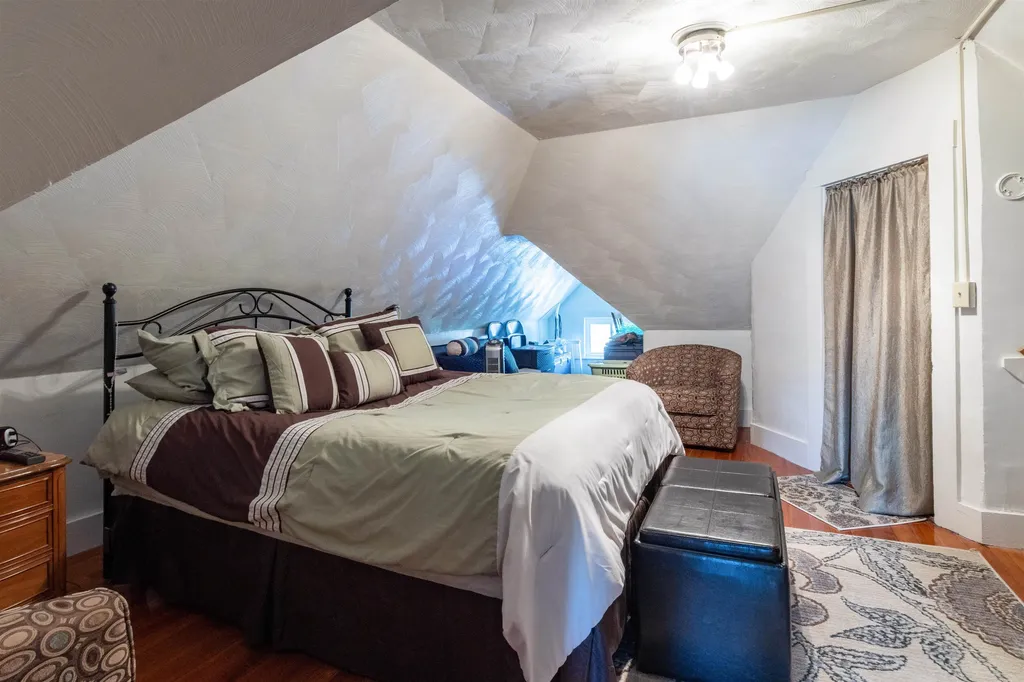 240 Lake Street Nashua NH 03060