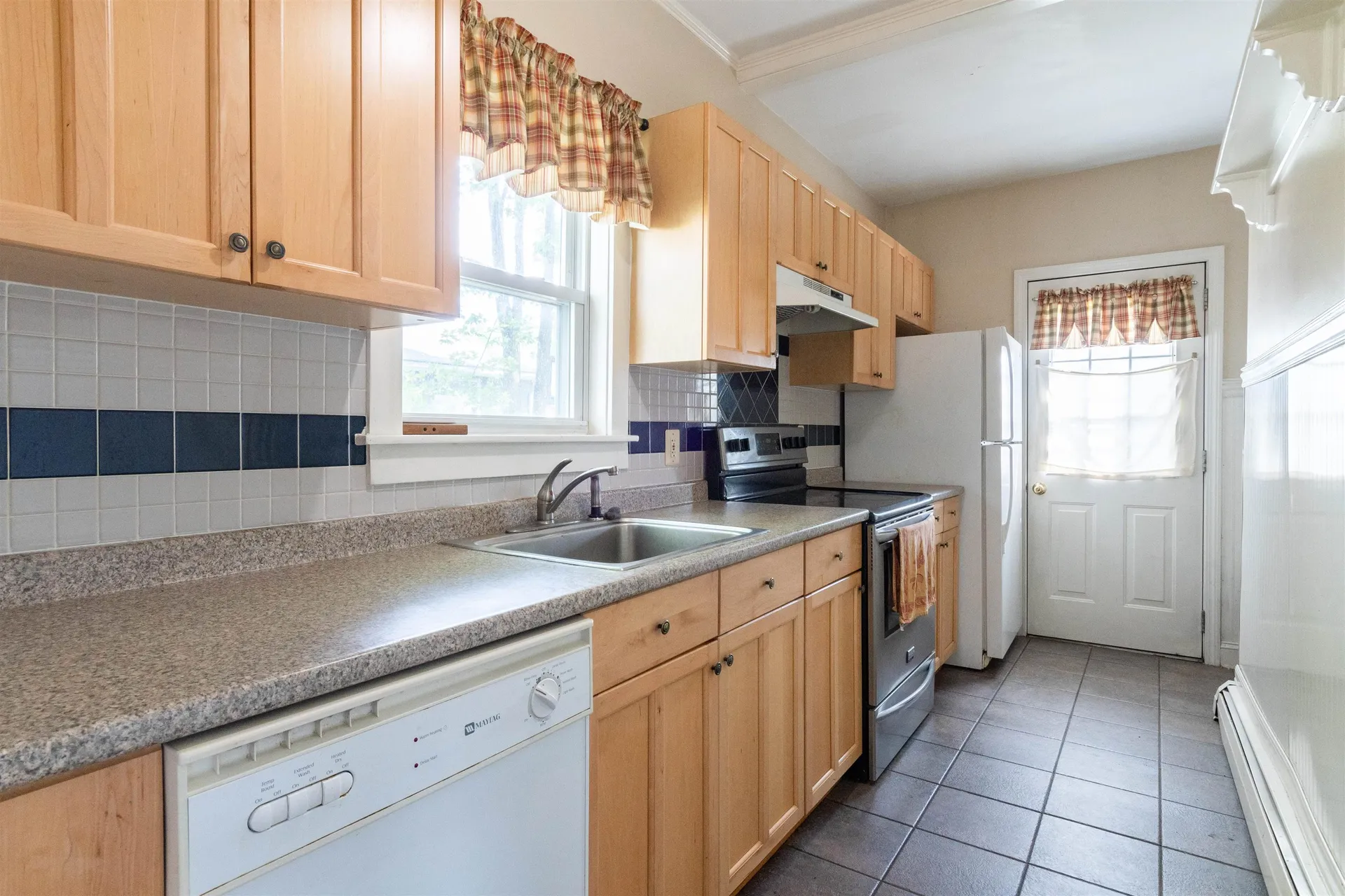 240 Lake Street Nashua NH 03060