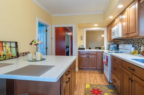 240 Lake Street Nashua NH 03060