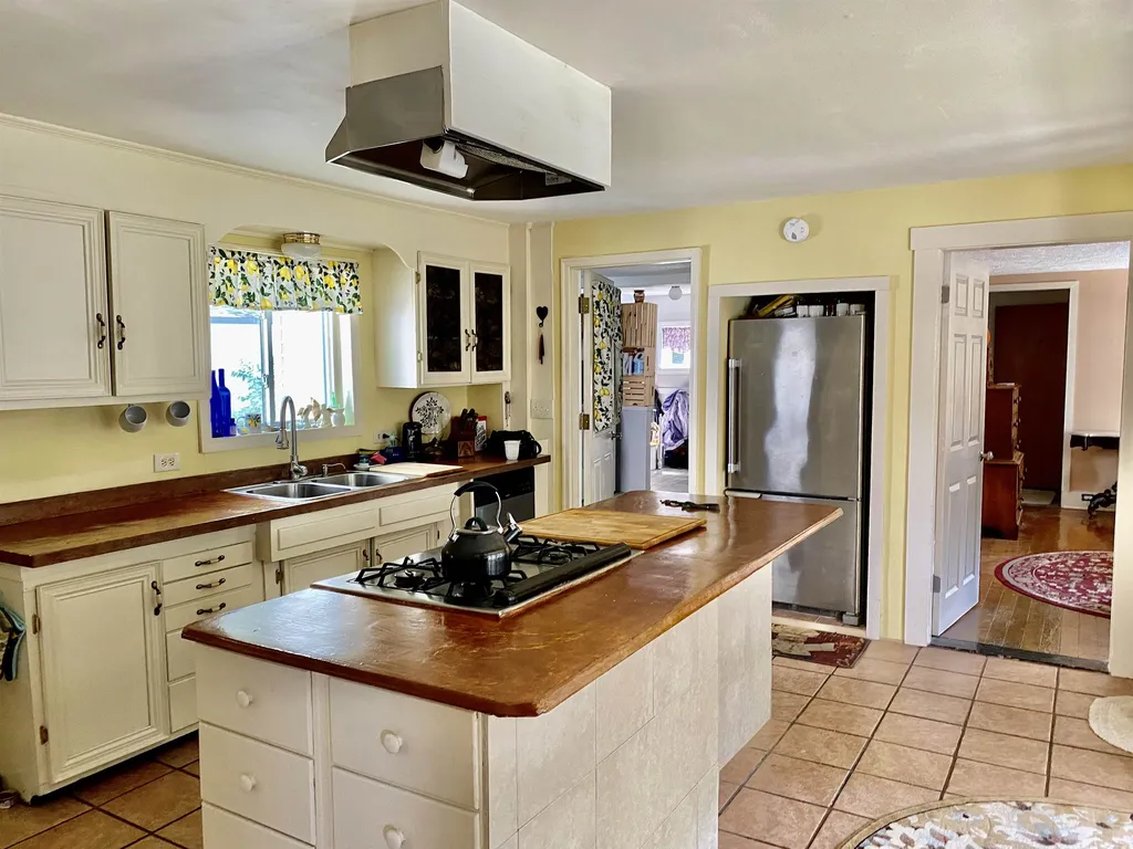 89 Belding Street Claremont NH 03743