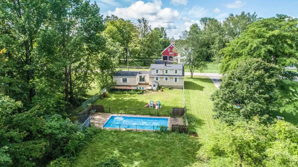 564 Salmon Falls Road Rochester NH 03868