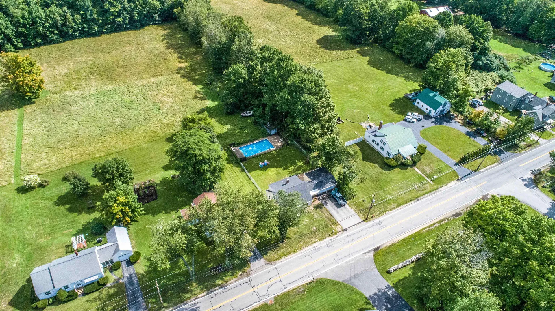 564 Salmon Falls Road Rochester NH 03868